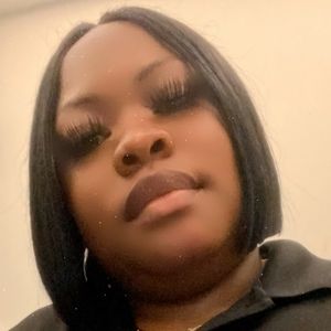 Meet your Posher, Jamesha